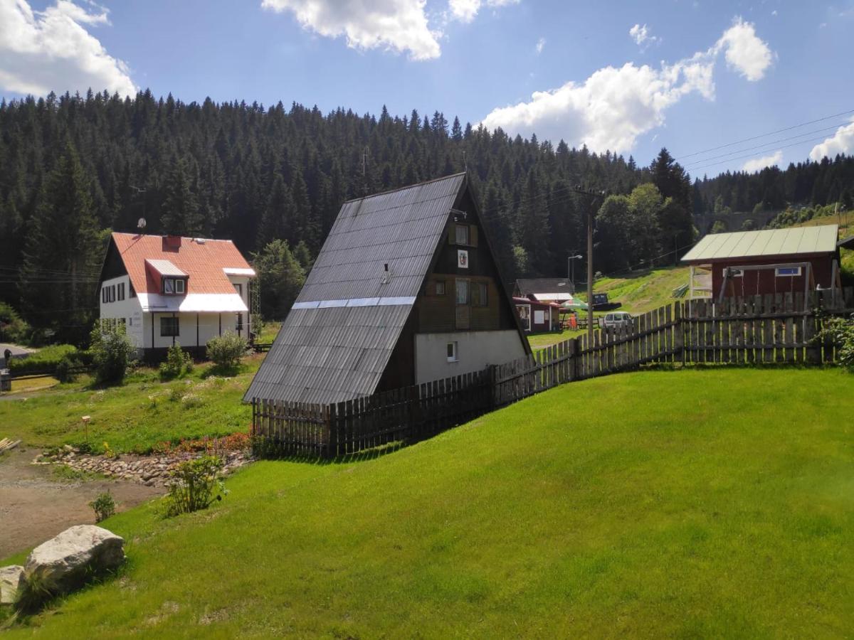Apartman Raketa Pernink Bagian luar foto