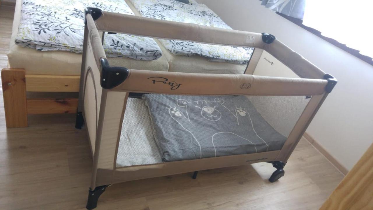 Apartman Raketa Pernink Bagian luar foto