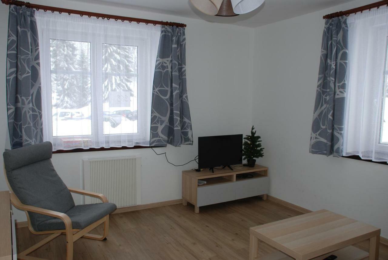 Apartman Raketa Pernink Bagian luar foto